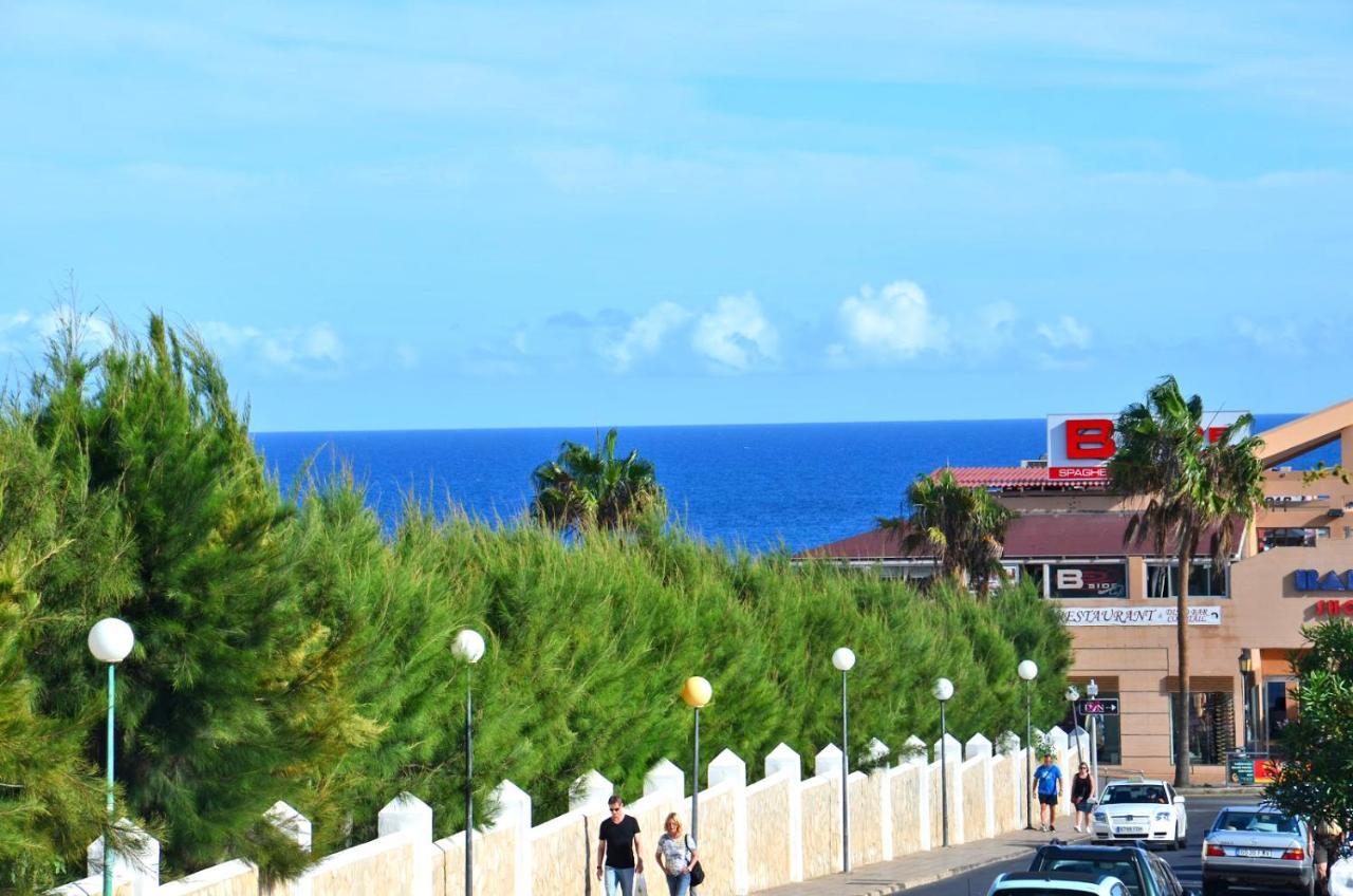 Ferienwohnung Central - Costa Calma - Wifi - Innenstadt Dış mekan fotoğraf